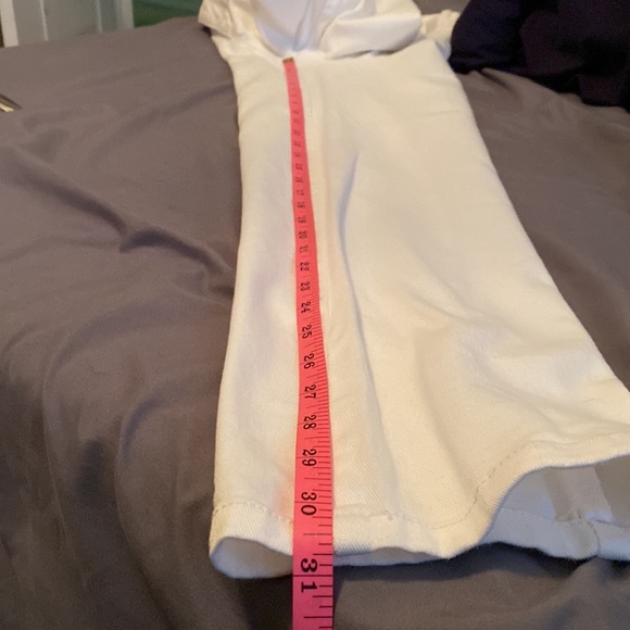 New Gloria Vanderbilt White Highwaisted Mom Jeans - Picture 8 of 8